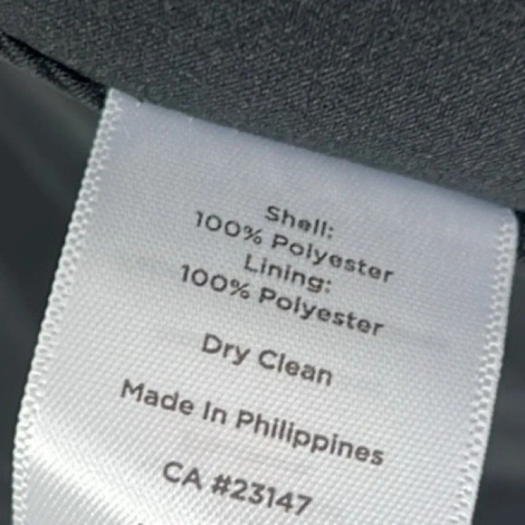 Talbots New Women’s 14 Black Lined Round Neckline Seasonless Crepe Jacket - Picture 7 of 7